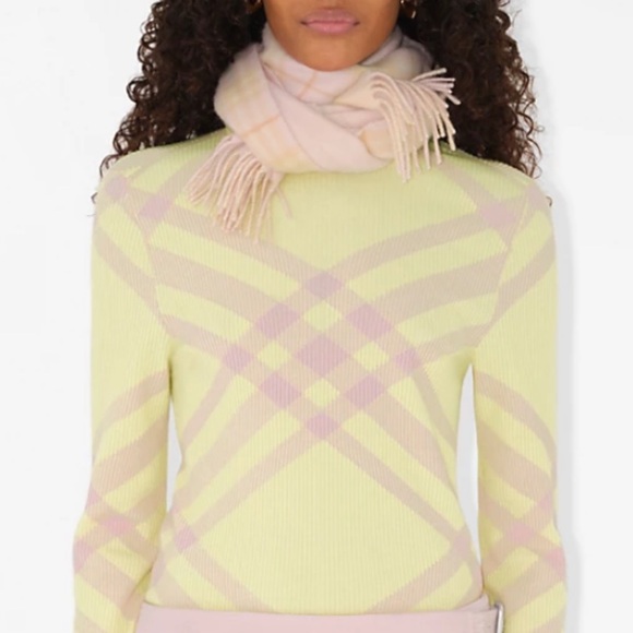 NEW Burberry 168X30 Pink Check To Solid Reversible Cashmere Scarf - Picture 12 of 16